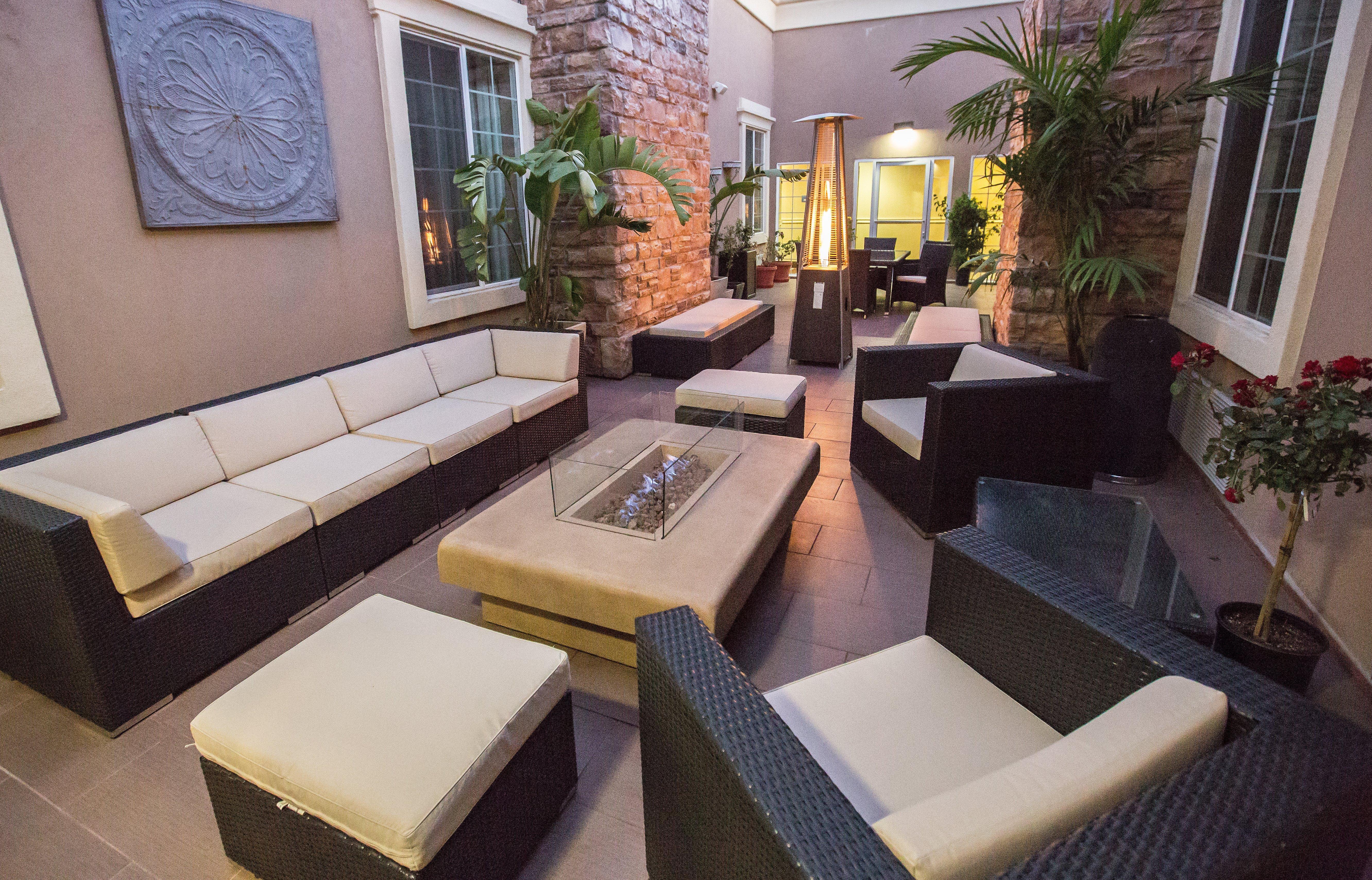Holiday Inn Express Benicia By Ihg Экстерьер фото